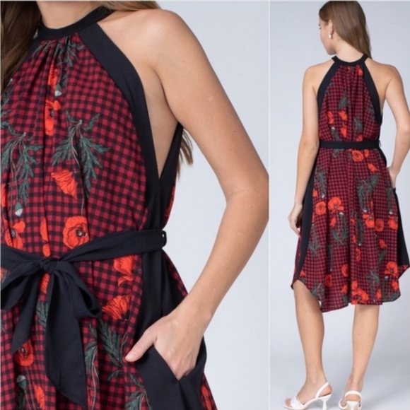 Floral Rose Plaid Dress - Picture 2 of 4